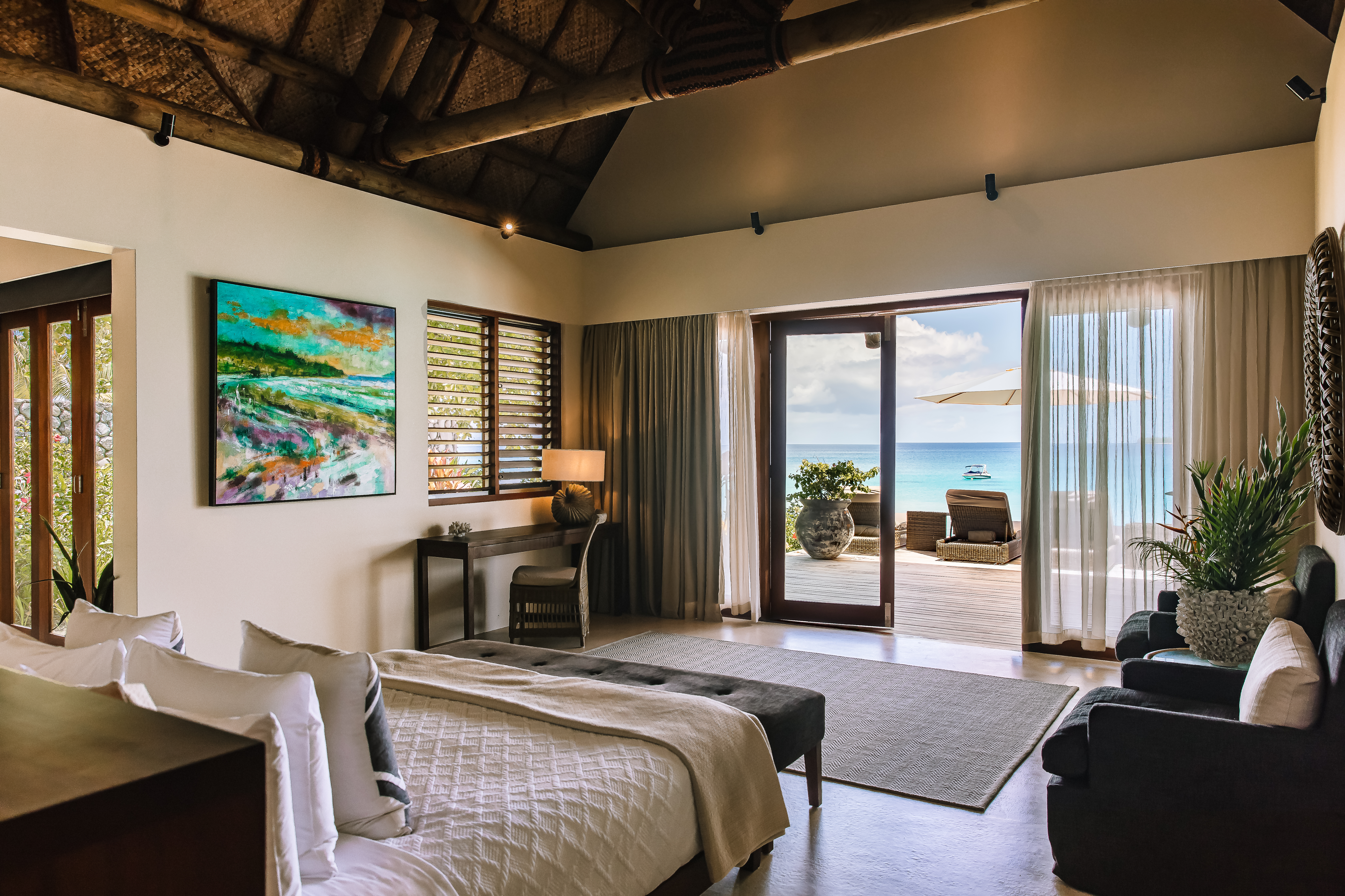 Kokomo Accomodation Villas Bedrooms (2)