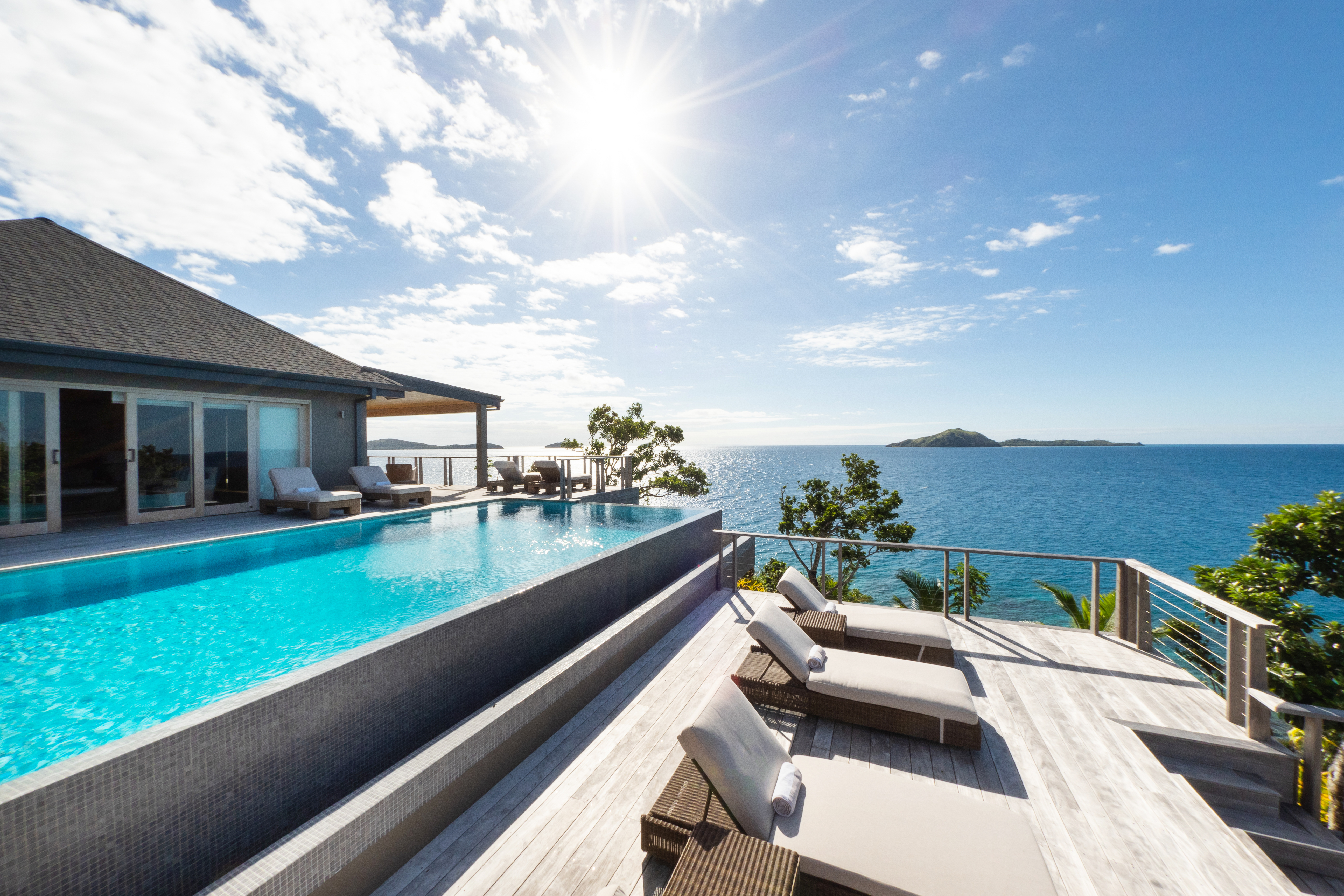 Kokomo Accommodation Residences Ocean Pool (4)
