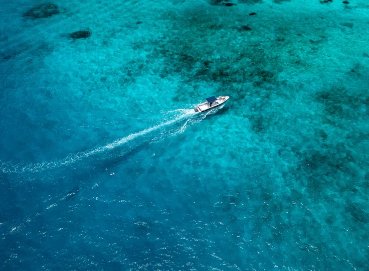 Kokomo Marine Boats Aerial Island (4)