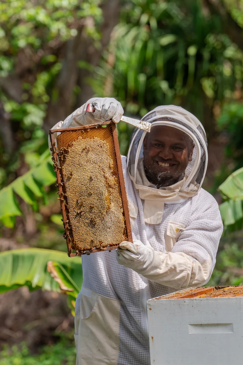 Bee Keeper Sustainability JV 25